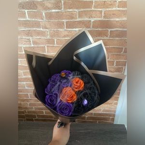 Forever Rose BOOquet